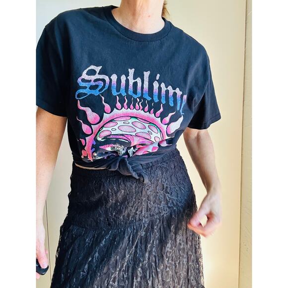 Sublime Band T-shirt Black Sun Graphic Size Large Unisex Fit and Style - Picture 5 of 5